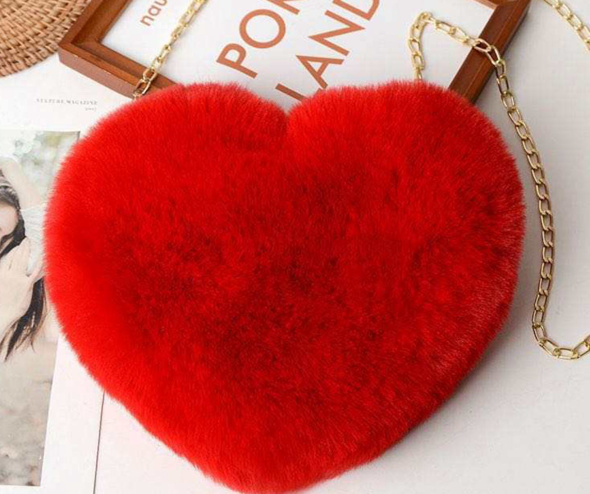 FUZZY heart purse